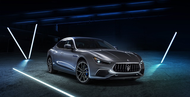 Maserati’de hibrit çağı başladı
