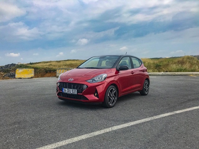 NE ALMALI NEDEN ALMALI? Hyundai i10