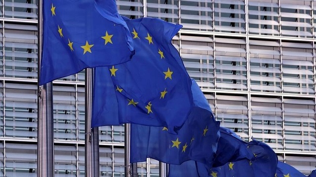 AB'ye otomotiv üreticilerine ceza kesme yetkisi