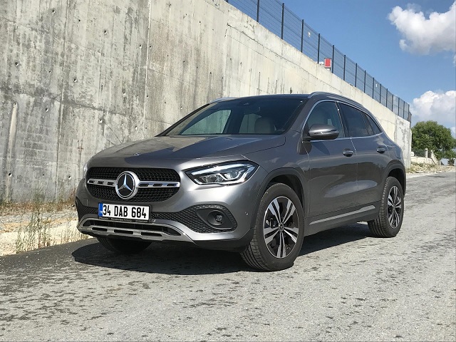 En küçük SUV MERCEDES GLA 200