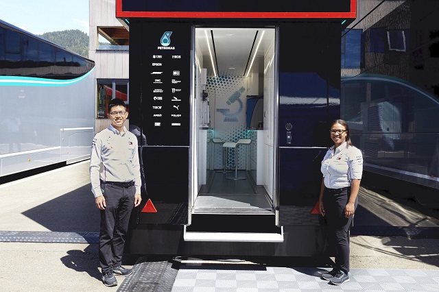 Petronas Pist Laboratuvarı  yarış dünyasına katkı sağlıyor!