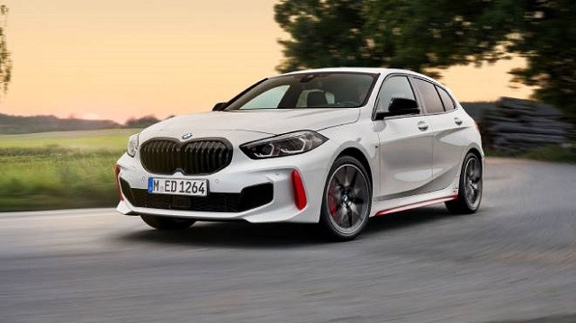 BMW 1.28ti efsaneyi yeniden canlandırdı