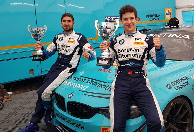 Belçika’da Milli Marşımızı Dinlettiler