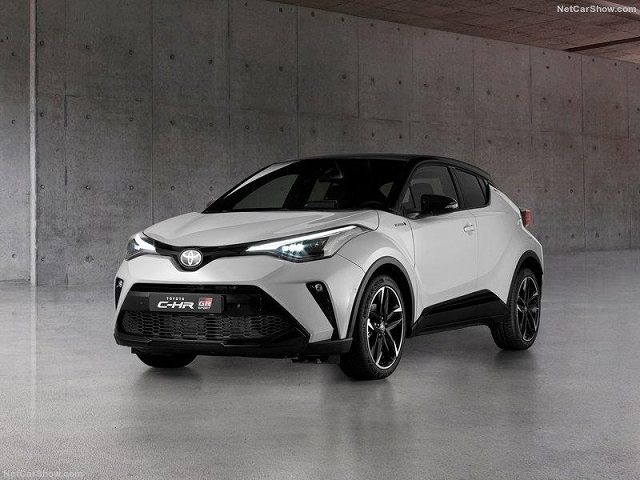 Toyota C-HR'a sportif donanım