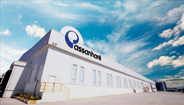 Koltuklarını o üretecek