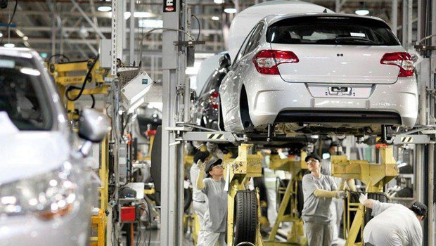 Fransa'da otomotiv iyiye gitmiyor