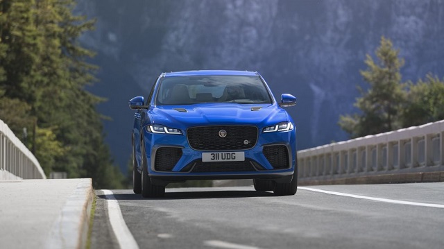 F-Pace SVR’ın performansı tazelendi