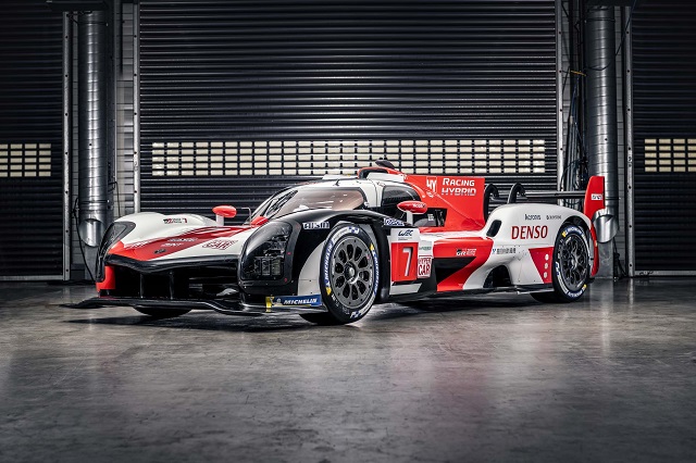 Toyota Gazoo Racing hiper yarış aracını tanıttı