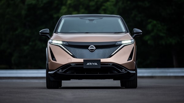 Tüm modellerinde elektrikli versiyon sunacak