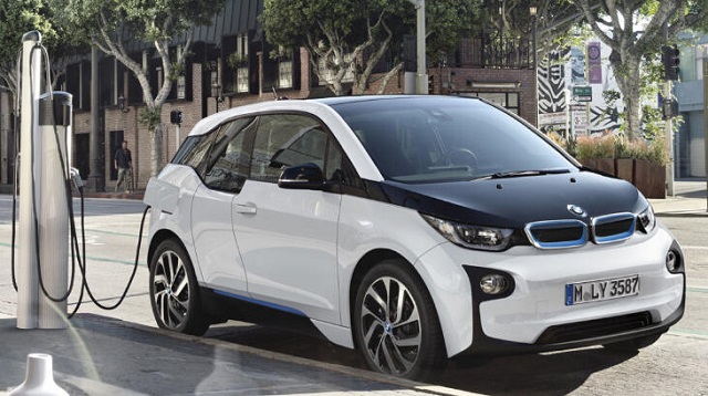 Satılan 6 otomobilden biri elektrikli