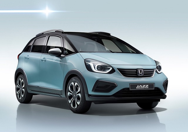 Honda Jazz ve Jazz Crosstar Türkiye’de! İşte fiyatı..