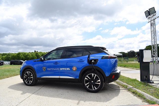 162 elektrikli otomobiliyle 2021 Roland-Garros'da yerini alacak