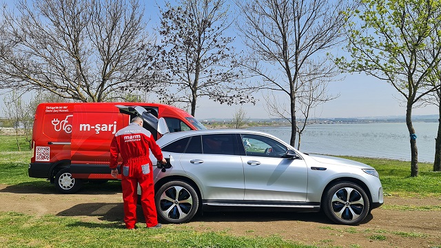 Elektrikli araçlar için gezici şarj hizmeti