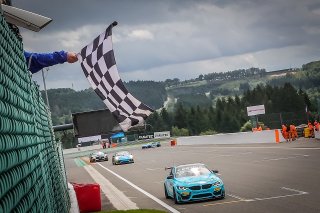 Belçika'dan iki birincilik ile döndü!