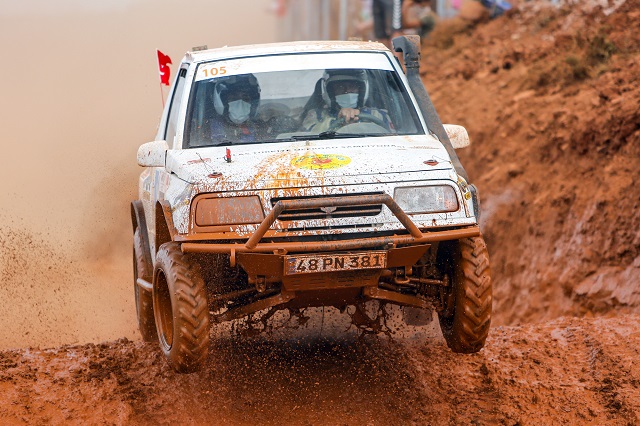 Denizli'de çifte birincili podyum