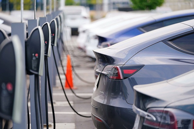 2030'a kadar araçların yüzde 80'i elektrikli olacak!