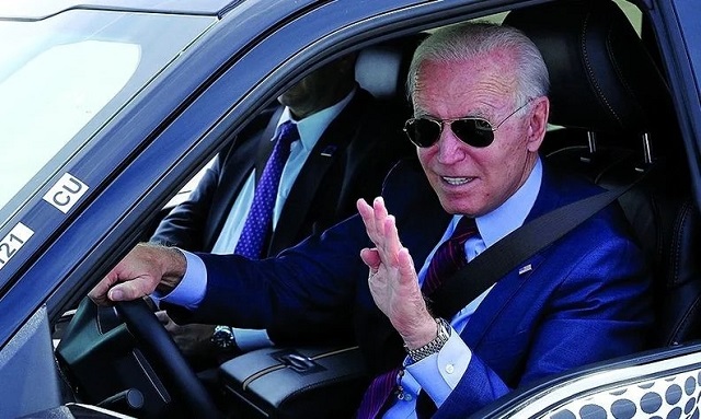 Biden EV şarj ağı planını açıkladı!