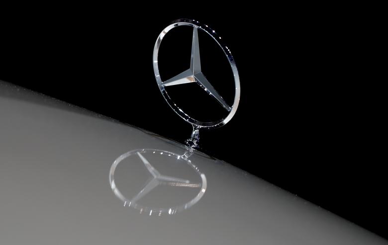 Daimler, Mercedes-Benz olarak yeniden markalaşacak!