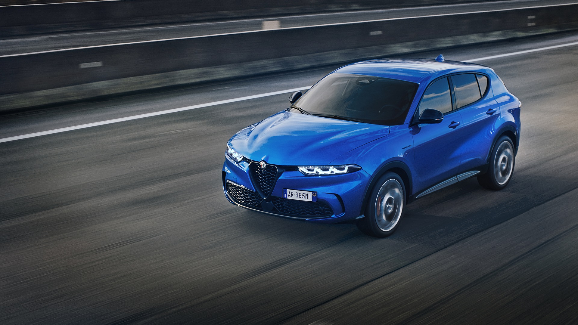 Alfa Rome'nun elektrikli modeli Tonale tanıtıldı