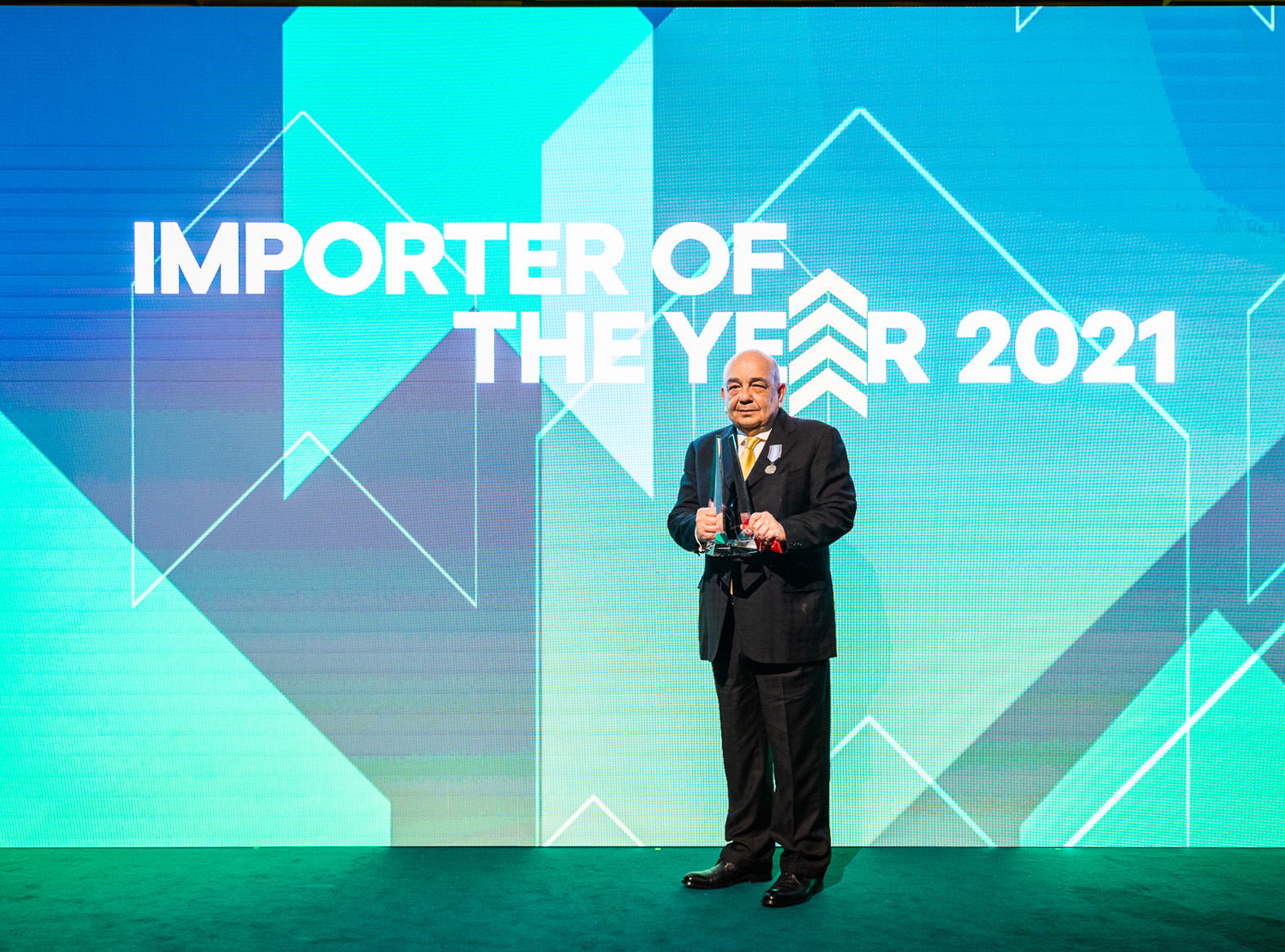 Ahmet Yüce’ye SKODA’dan  “Yaşam Boyu Onur Ödülü”