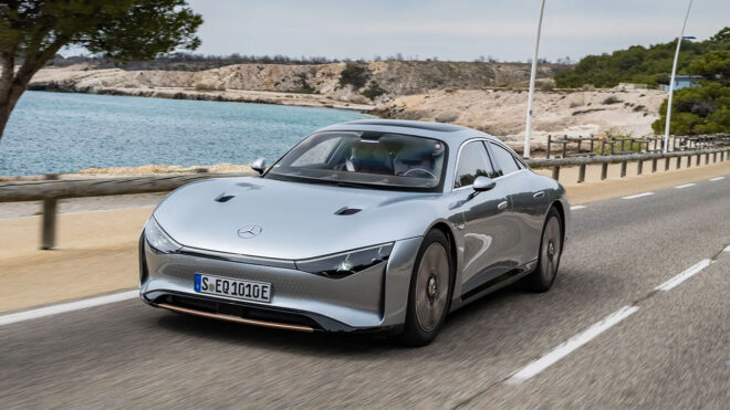 Mercedes EQXX tek şarjla 1000 km yol kat etti