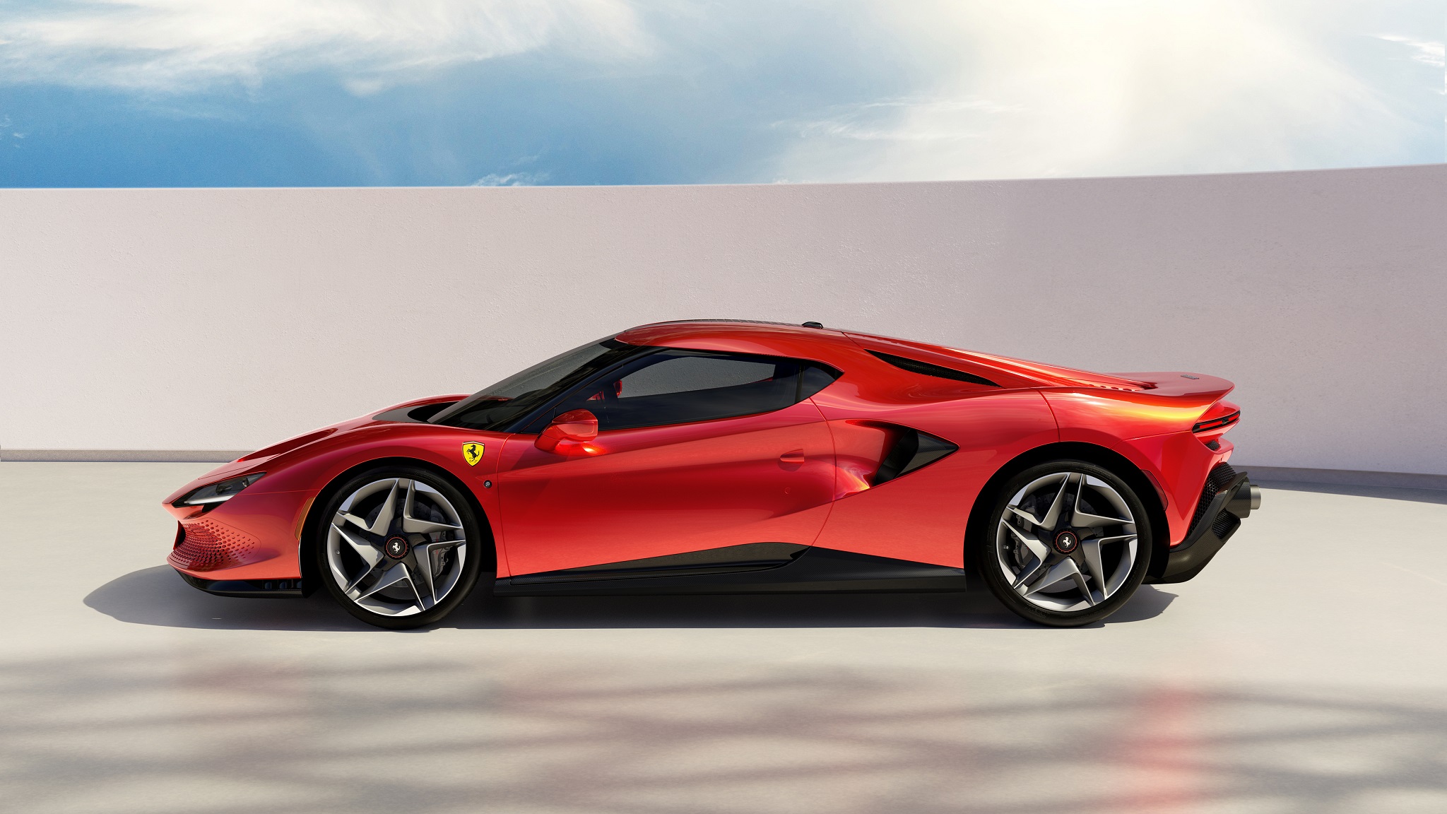 Ferrari, sadece bir adet üreteceği SP48 Unica’yı tanıttı