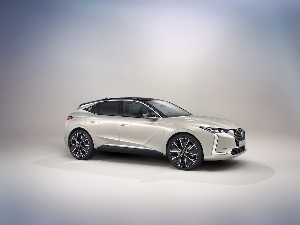 DS 4 Eylül'de yollarda