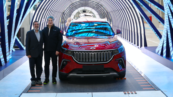 Togg hakkında her şey! Fabrikayı gezdik, aracı kullandık!