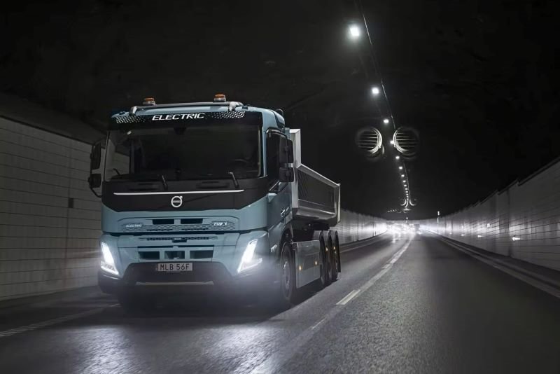 Volvo Trucks ailesi güçleniyor