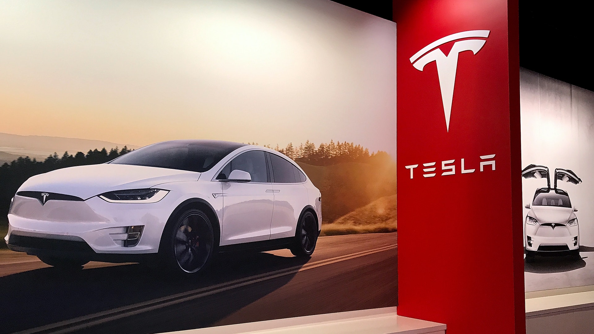 Tesla satışları arttı fakat hisseleri düştü
