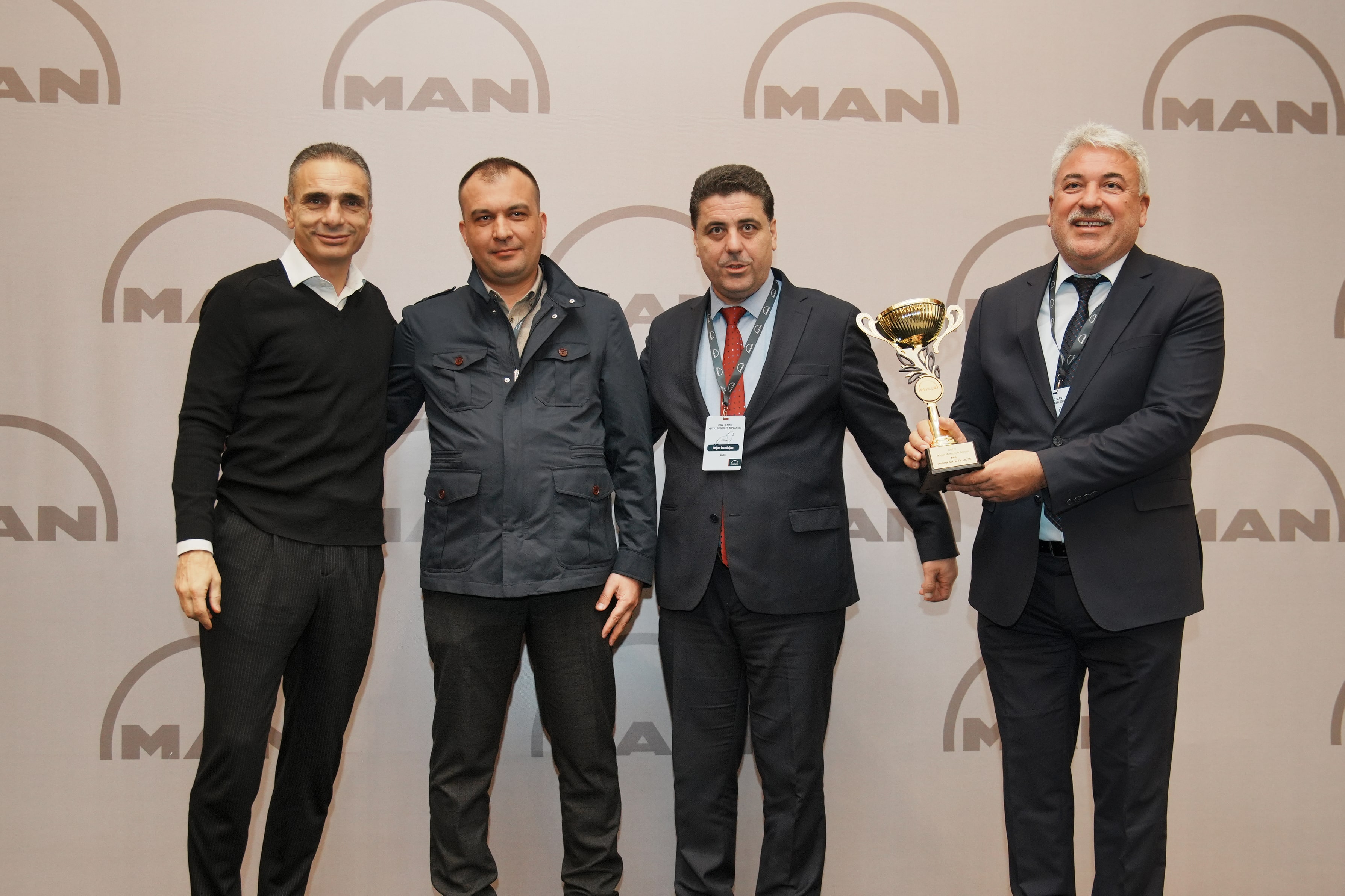 MAN’ın başarılı yetkili servisleri ödüllerini aldı
