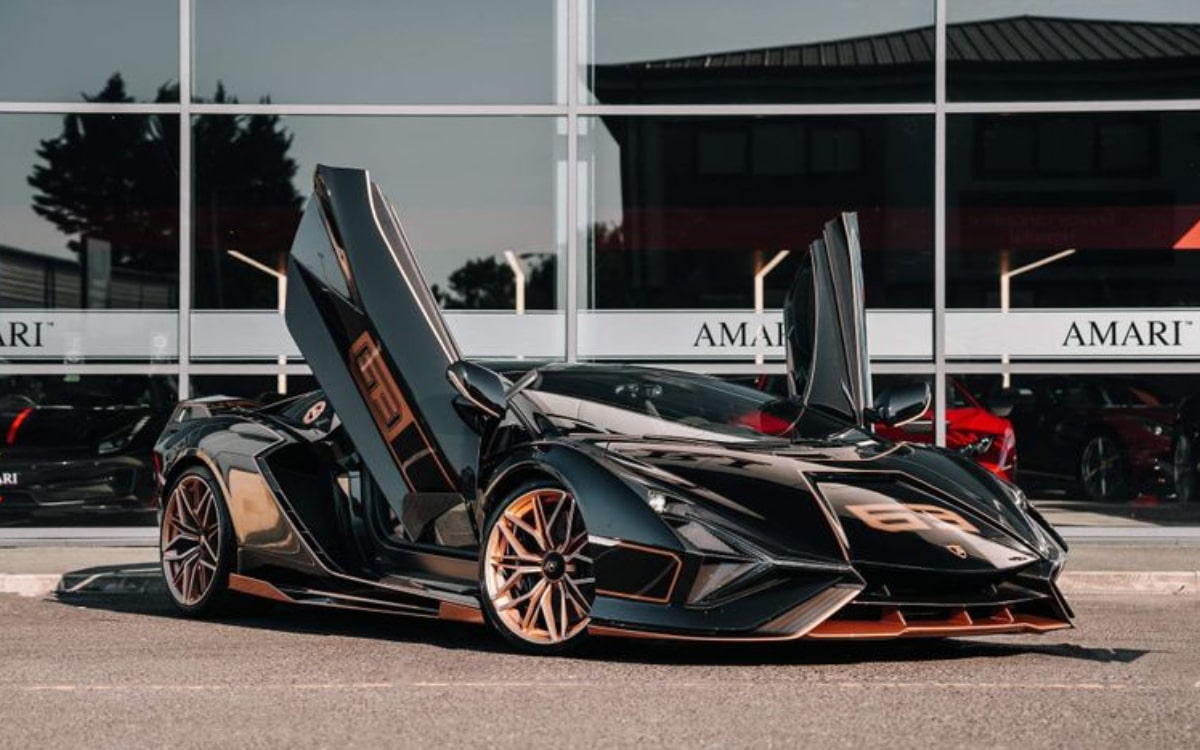 Lamborghini Sian FKP 37 rekor fiyata satışta
