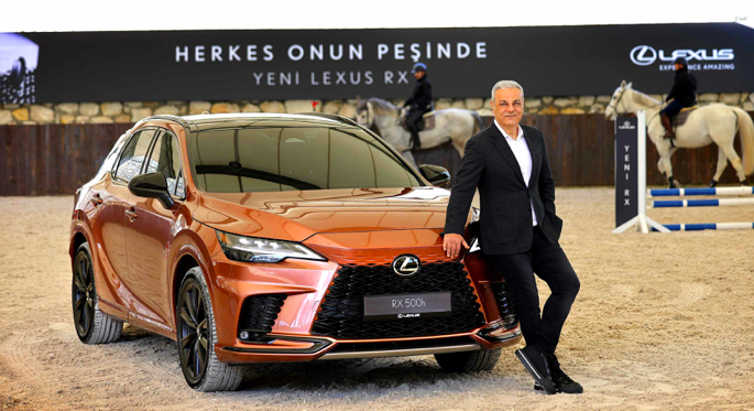 Lexus'un yeni SUV'u RX 3.991.500 TL'den satışa sunuldu!