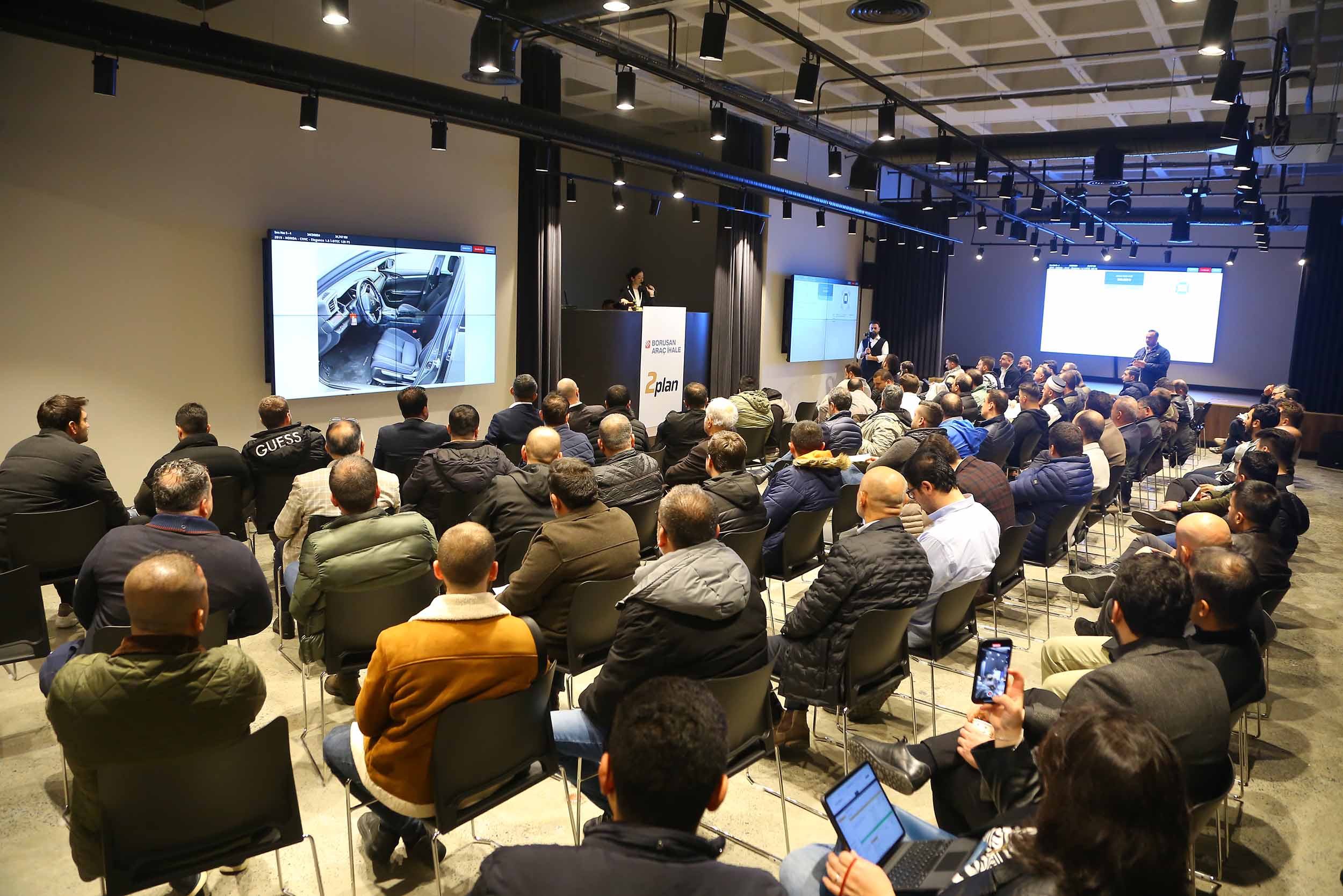 2. El Otomobil İhalesinde 39 Milyon TL’lik Satış