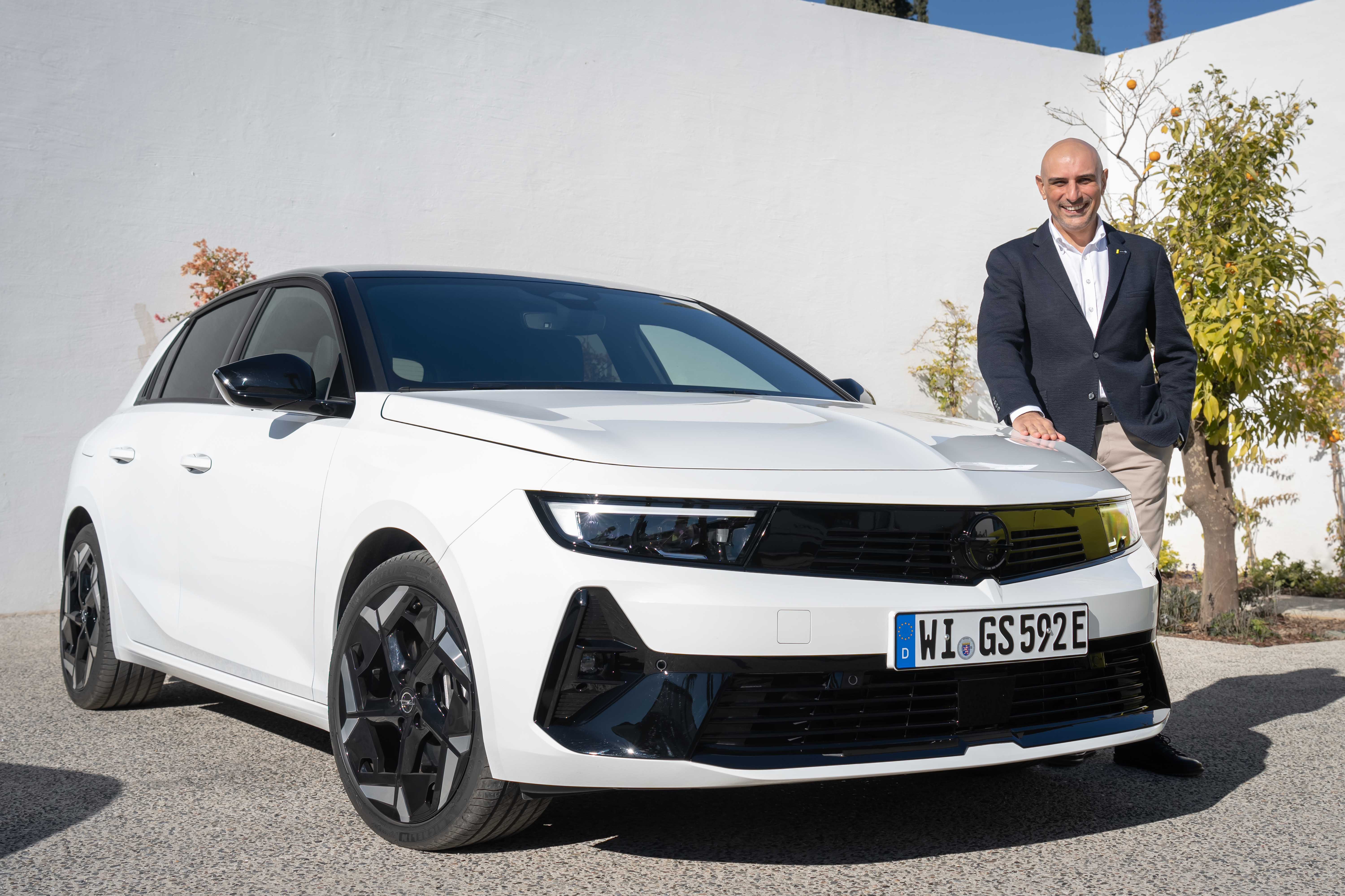 Opel Türkiye ilk 5'te!..