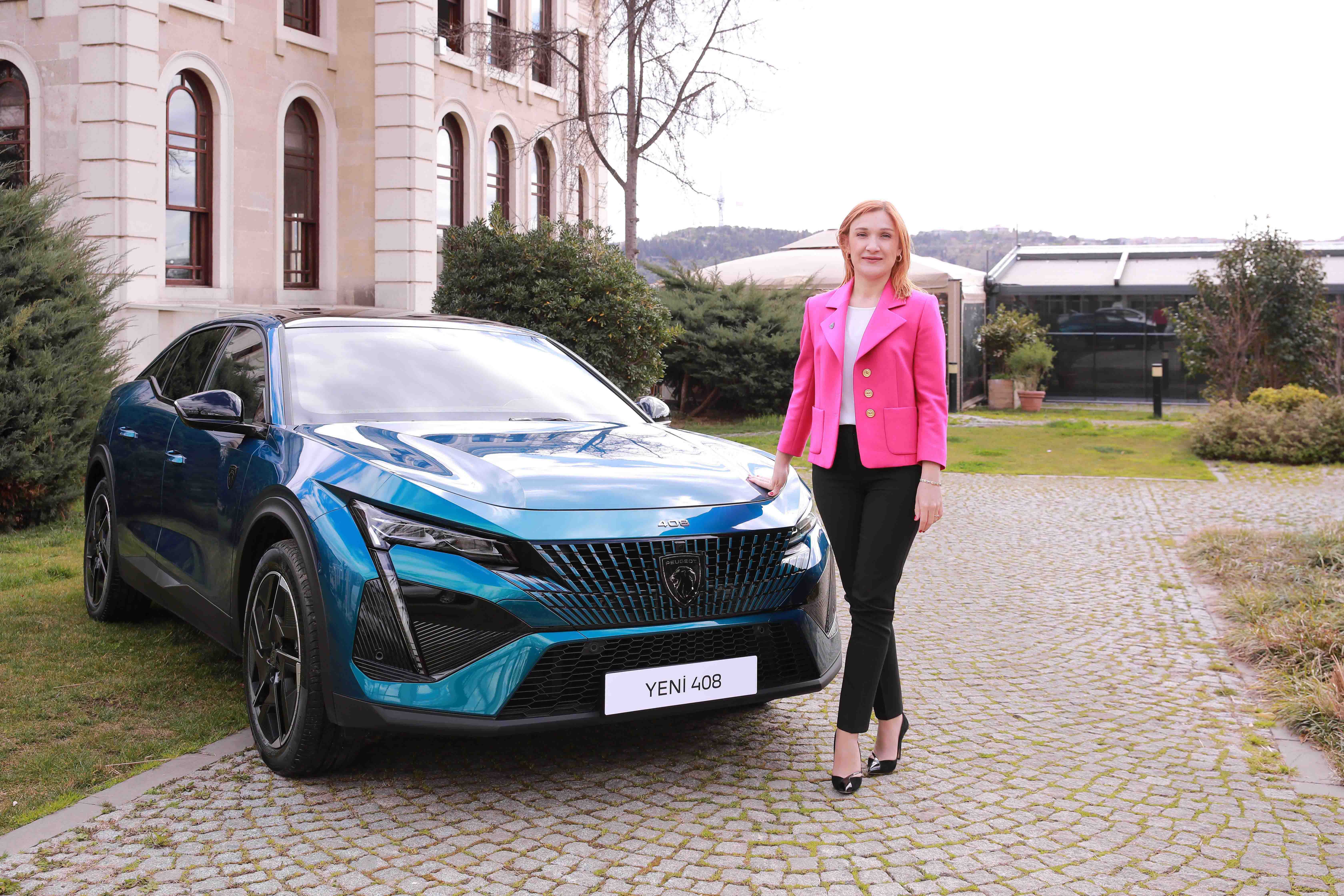 Peugeot'dan büyük başarı: Türkiye’de satılan her 8 SUV araçtan biri PEUGEOT oldu