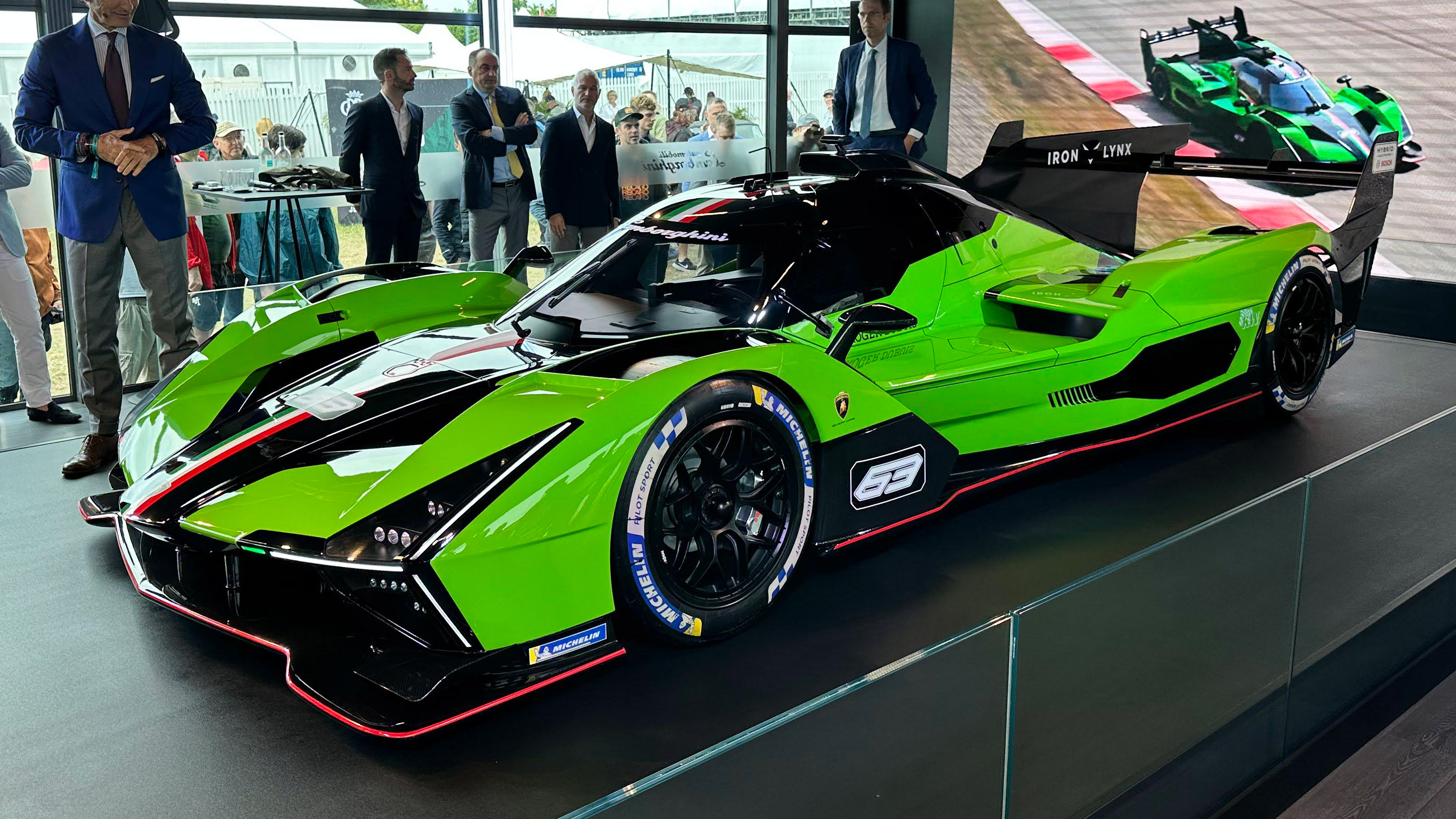 Le Mans'ta yarışacak Lamborghini görücüye çıktı