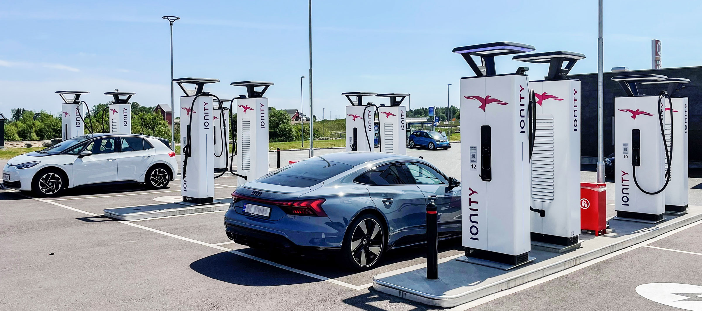 Avrupa Haziran 2023'te Elektrikli Araç Satışları 300.000'i Aştı