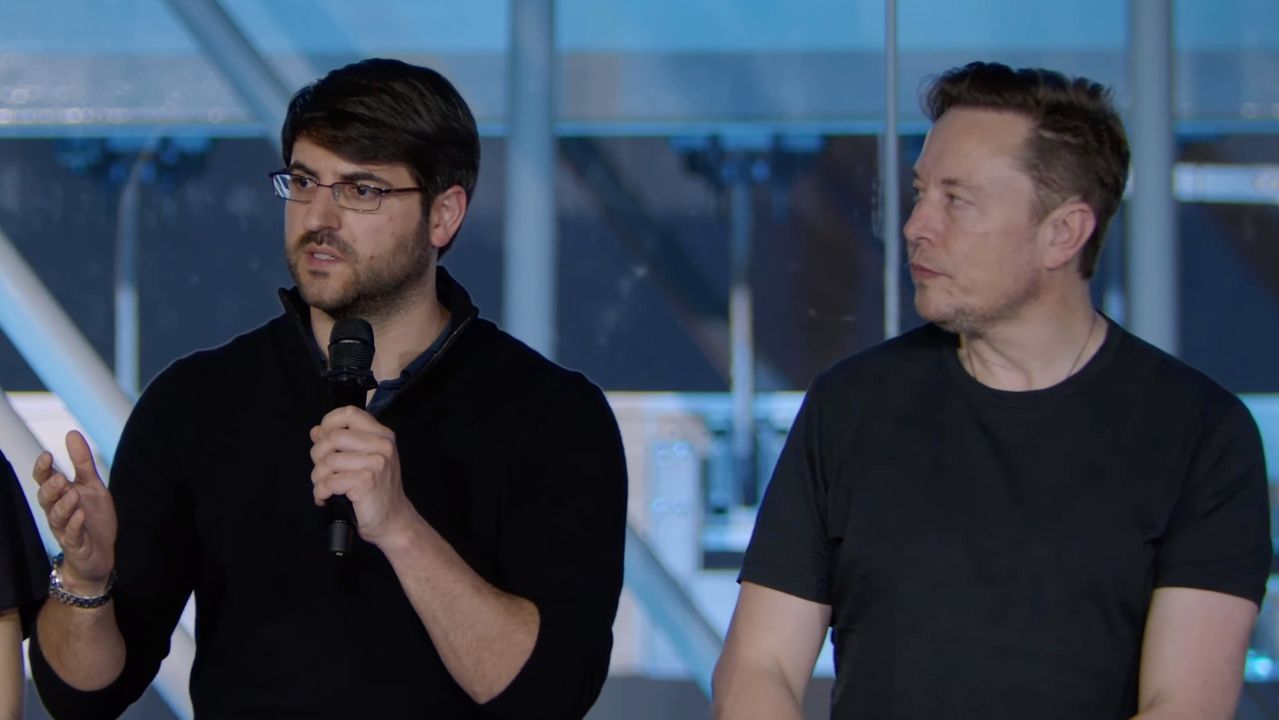 Tesla CFO'su Zach Kirkhorn 13 Yılın Ardından Görevinden Ayrıldı