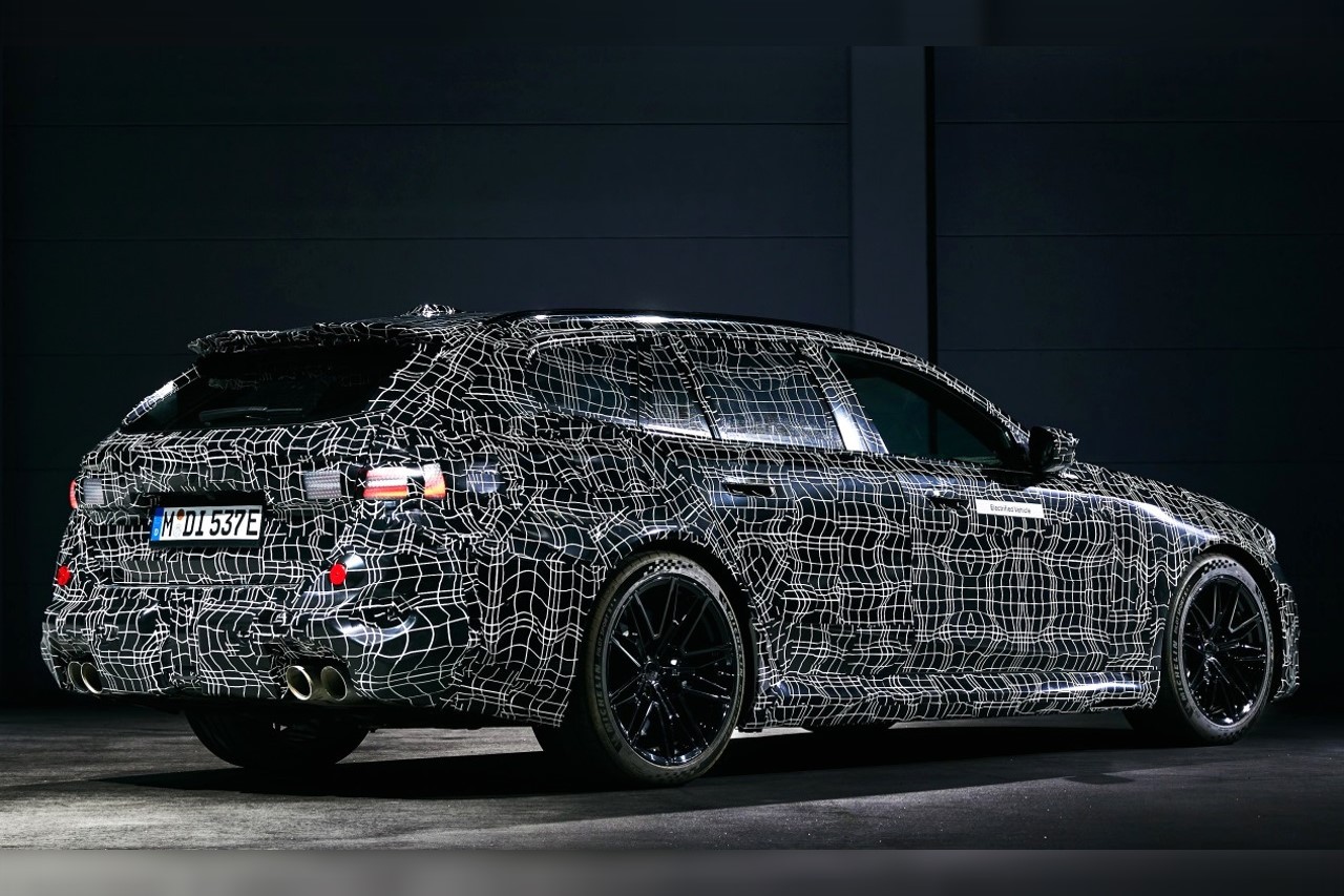 BMW M5 Touring 790 beygir V8 ve hibrit motorla geri dönüyor