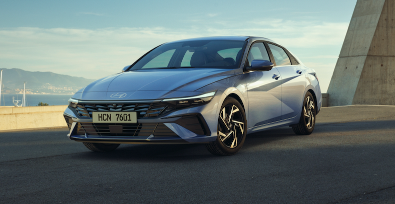 Makyajlı ELANTRA  satışa sunuldu