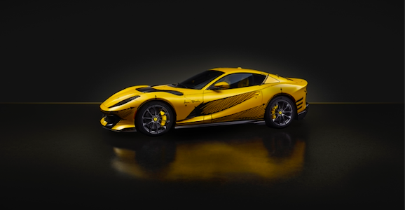 Ferrari 812 Competizione, açık artırmaya çıkarılıyor.