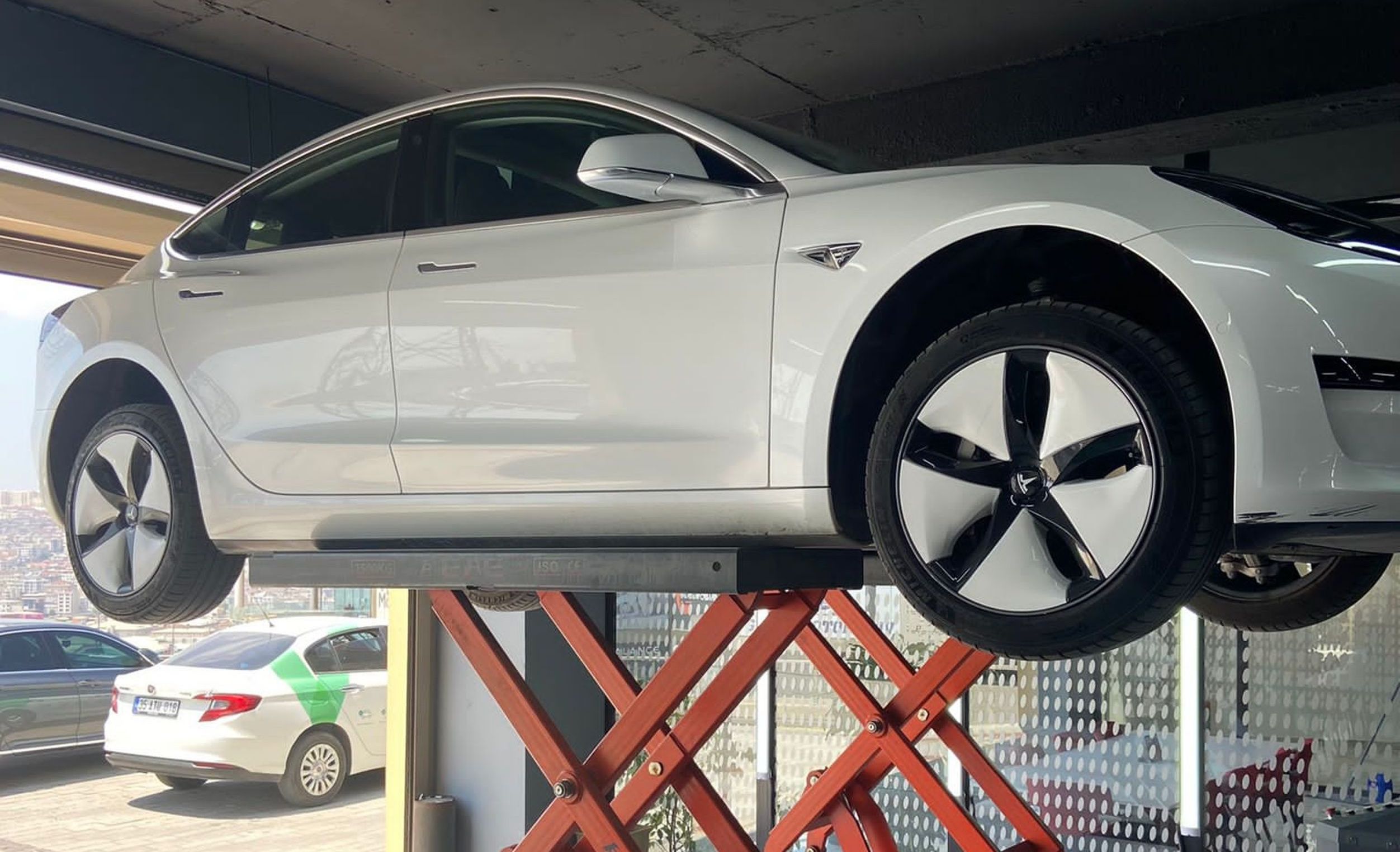 İkinci El Elektrikli Araç Alırken Çarpılmayın!