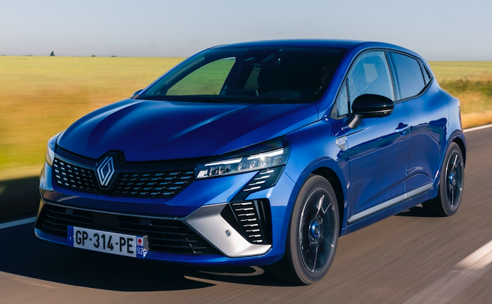 Bursalı Yeni Clio hibrit 1.280.900 TL'den satışa çıktı.