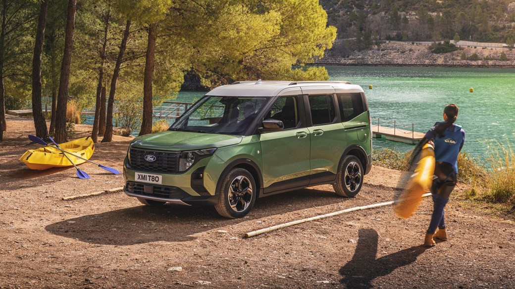 İşte, yeni nesil Ford Tourneo Courier ve Transit Courier