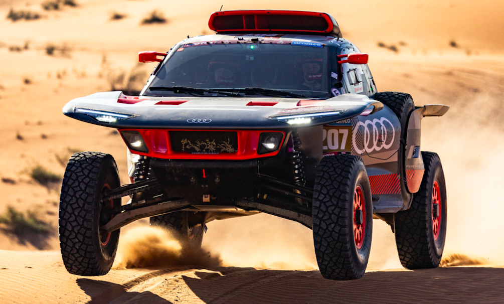 Audi konsept aracıyla Dakar Rallisi’nde zafer elde etti