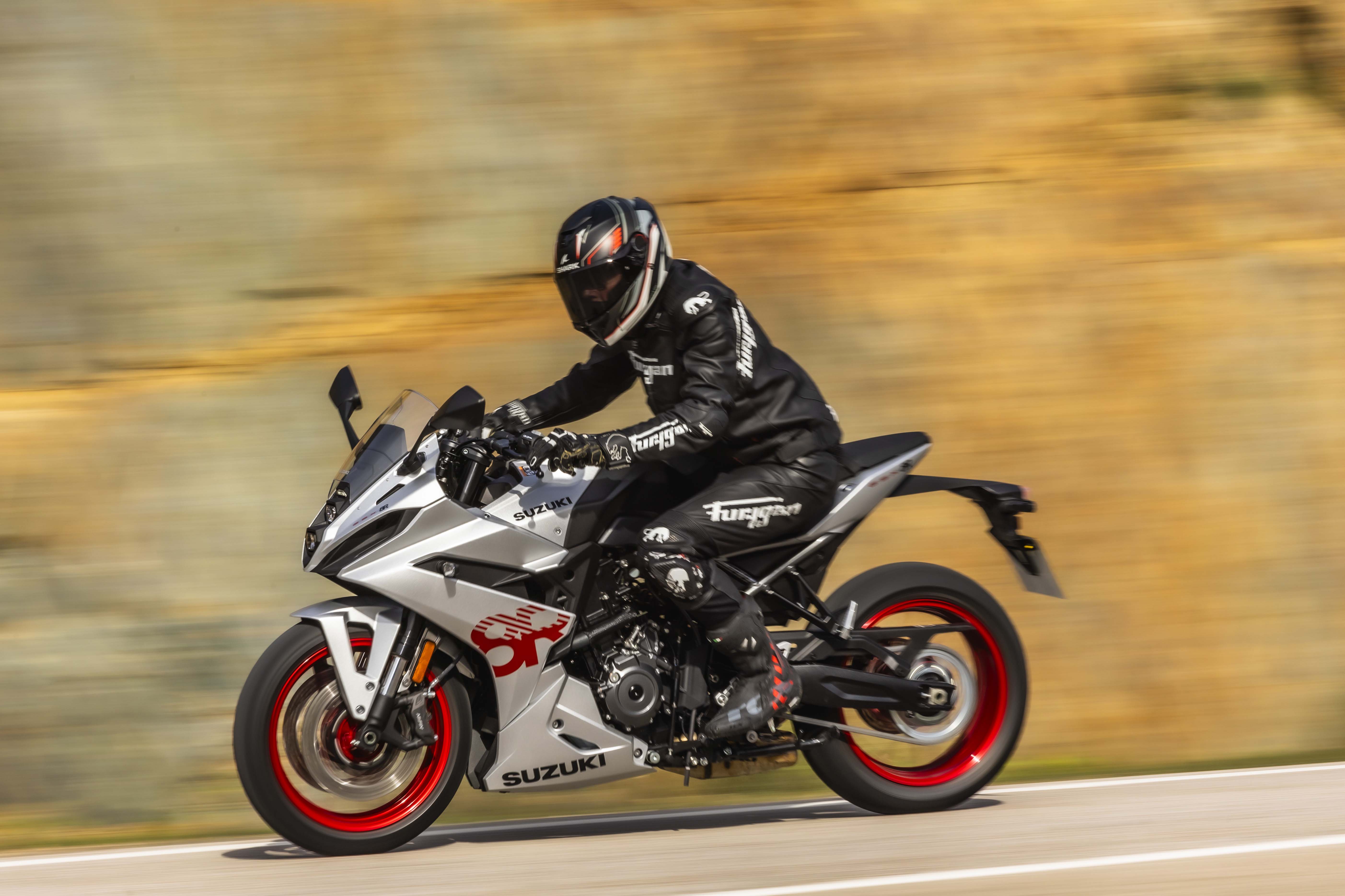 Suzuki Motobike İstanbul’da Motosiklet Tutkunlarıyla Buluşuyor!