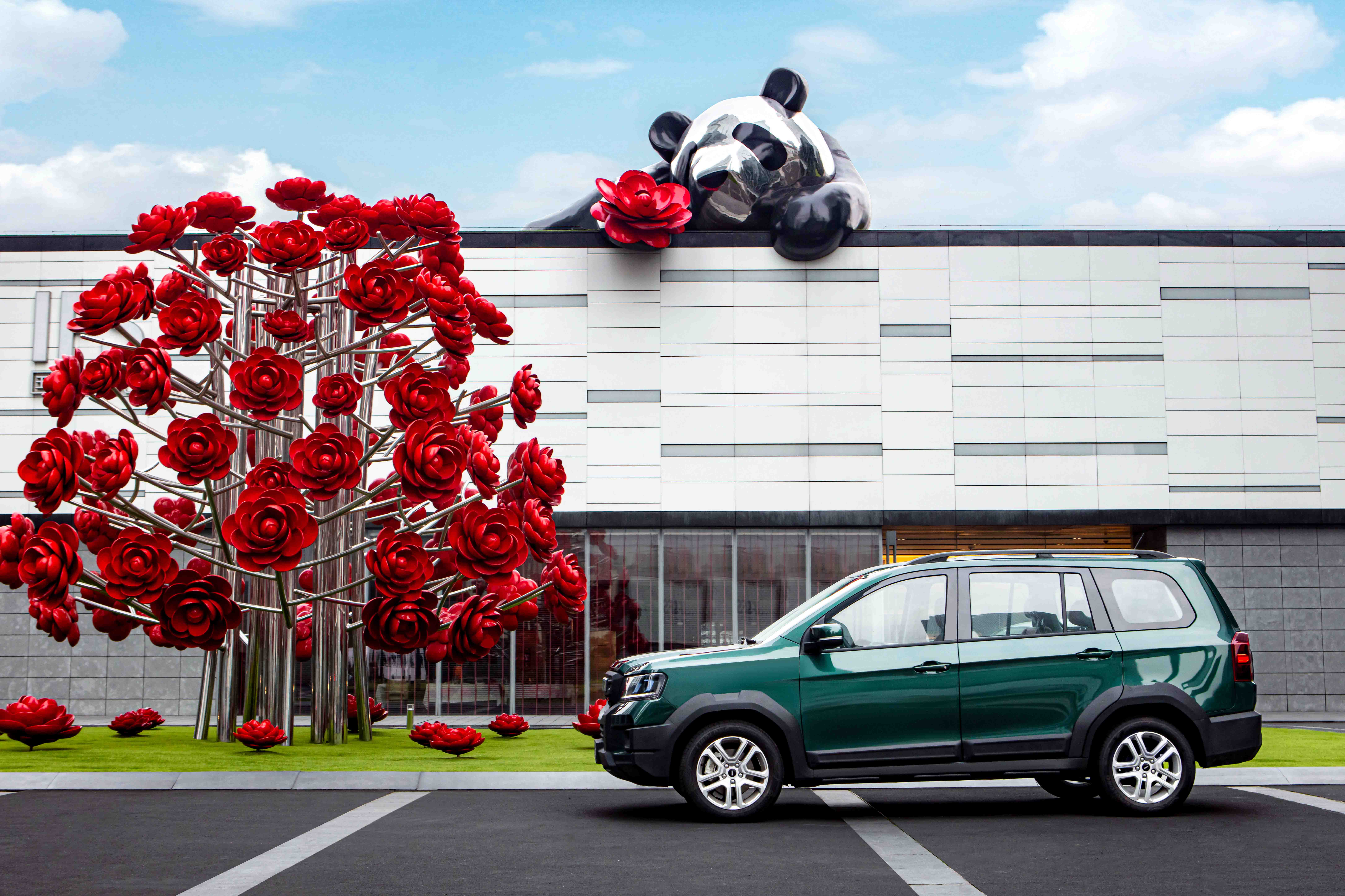 1 Milyon TL’ye 7 Koltuklu Kompakt SUV!