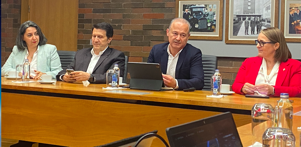 Tek kampüste 605 bin adet ticari araçla Avrupa'da lider olacak!.