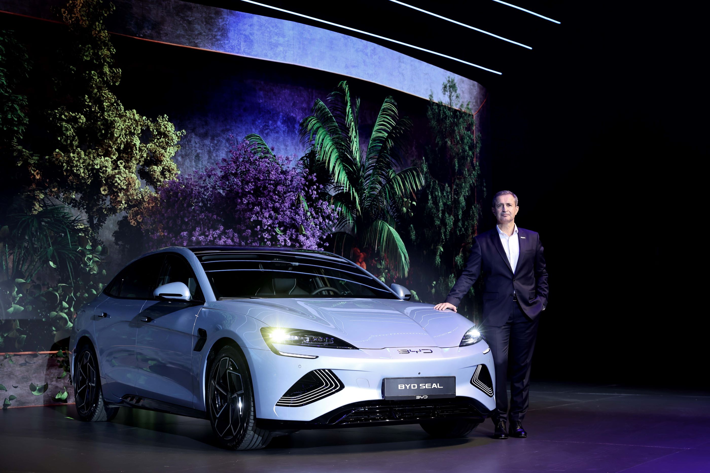 BYD  6  modelle satışa sunuldu!..